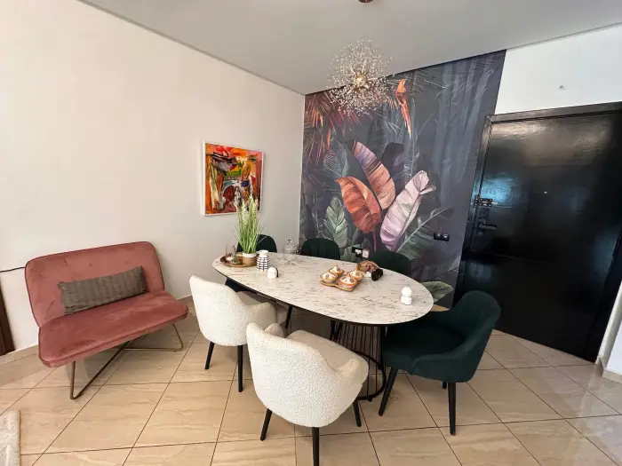 Appartement élégant en plein centre-ville — photo 11