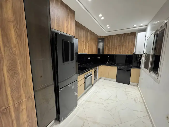 Superbe appartement avec vue sur le fleuve — photo 5