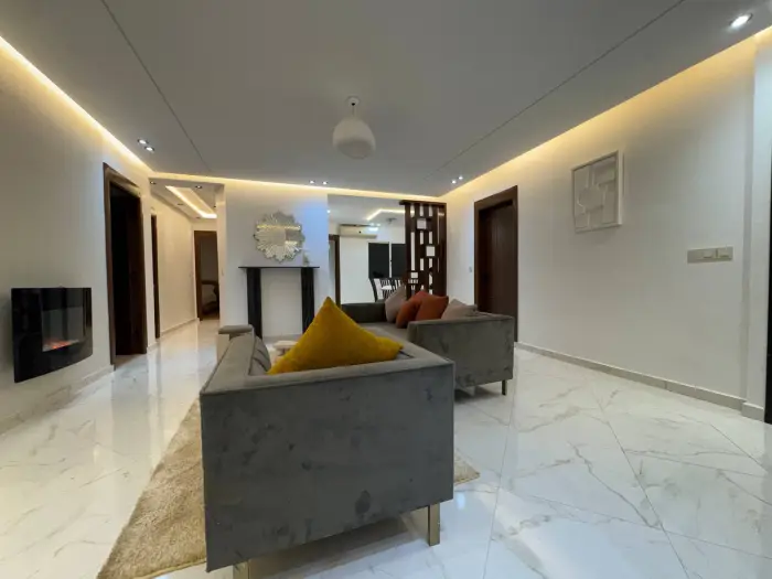 Superbe appartement avec vue sur le fleuve — photo 12
